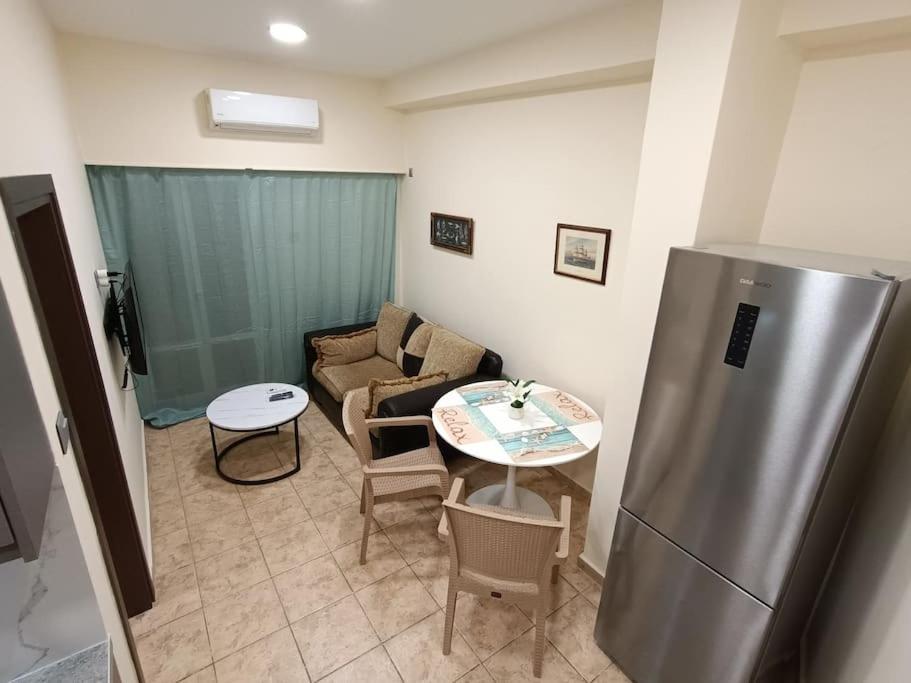 Athens Sky Suites 1 Piraeus Luaran gambar