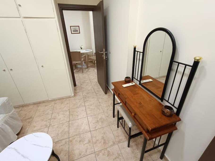 Athens Sky Suites 1 Piraeus Luaran gambar