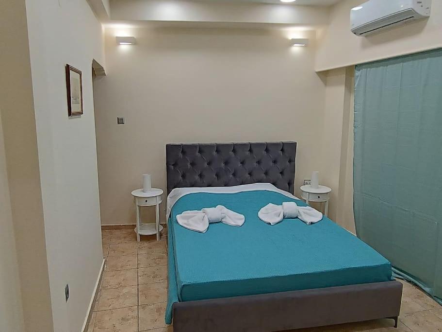 Athens Sky Suites 1 Piraeus Luaran gambar